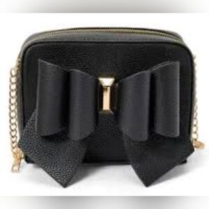 NWOT Crossi New York Boxy Bow Black Crossbody Bag Gold Chain Strap Faux Leather